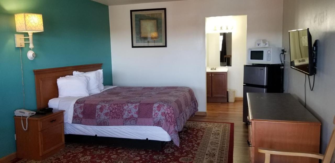 Americas Best Value Inn Greeley Эванс Экстерьер фото